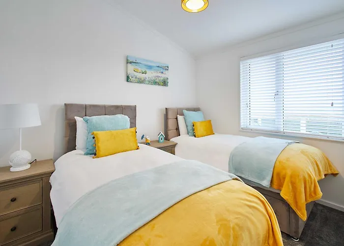 Host & Stay - Sea View Road