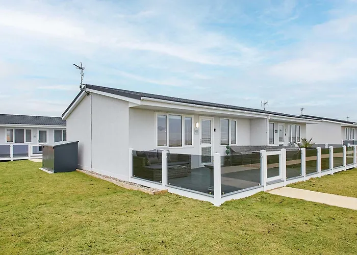 Host & Stay - Sea View Road