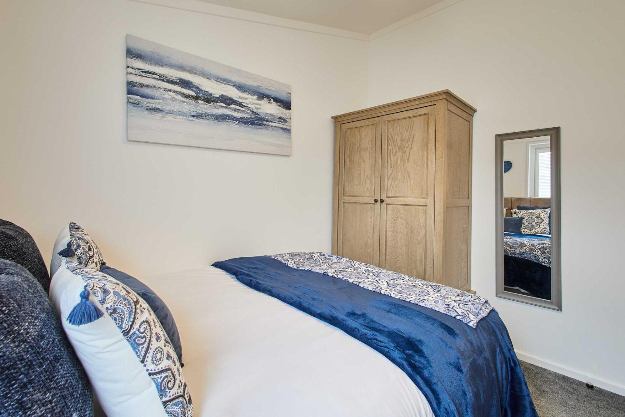 Host & - Sea View Road Bessingby